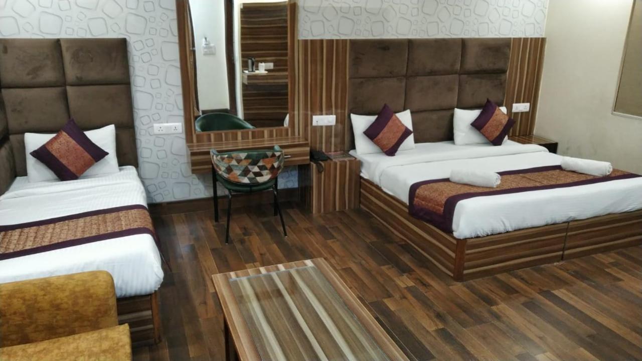 Hotel Singh Continetal Delhi  Exterior foto
