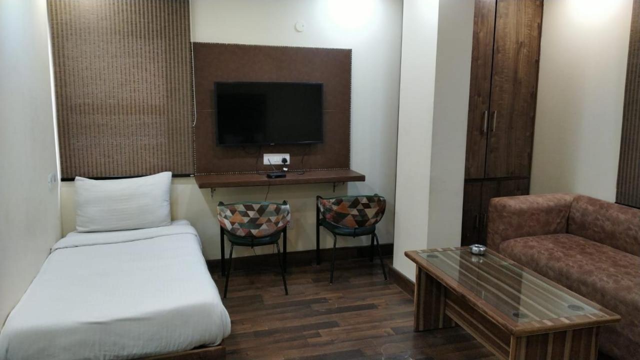 Hotel Singh Continetal Delhi  Exterior foto