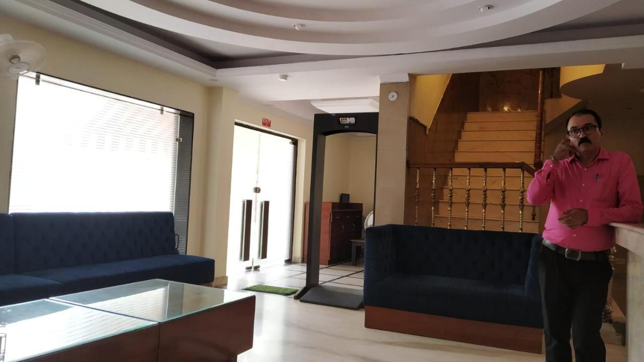 Hotel Singh Continetal Delhi  Exterior foto